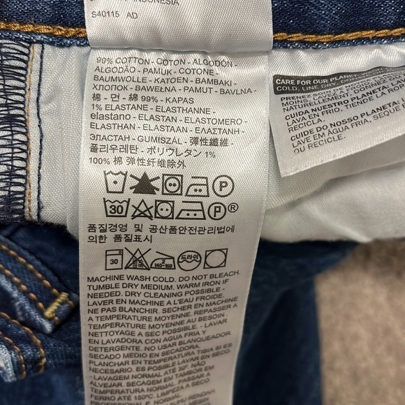 Levi's Wedgie High Rise Crop Denim Jeans size 26 - Picture 10 of 13